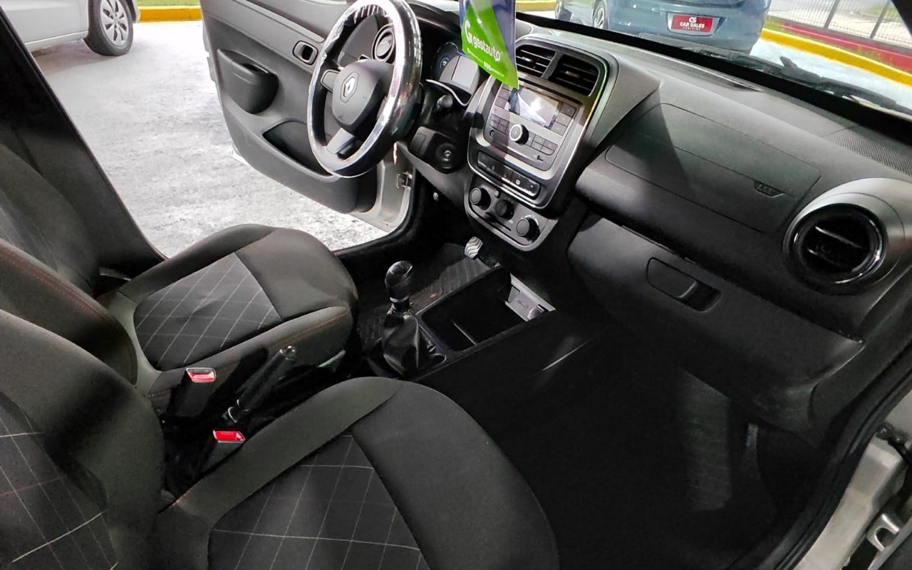 imagem-https://www.socarrao.com.br/sc-vehicle-images-prod/887342/1772240151475-MTU3MTVmZGEtMTdlNS00NDFlLTk3NmQtZDZjYTc2NzRjOTcxLmpwZw.jpg