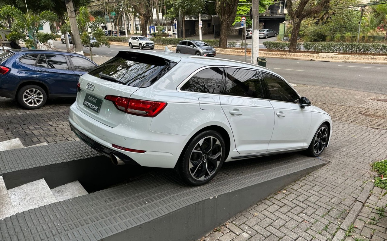 imagem-https://www.socarrao.com.br/sc-vehicle-images-prod/887352/1772244557207-SU1HXzI0MjEuanBlZw.jpeg