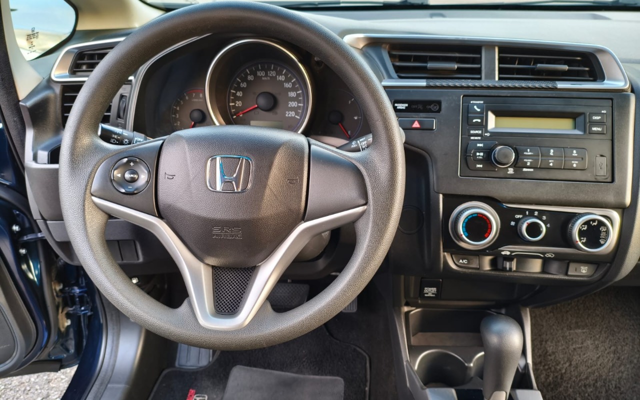 imagem-https://www.socarrao.com.br/sc-vehicle-images-prod/887360/1772246969494-V2hhdHNBcHAgSW1hZ2UgMjAyNi0wMi0yNyBhdCAyMi41OS40OCAoMykuanBlZw.jpeg