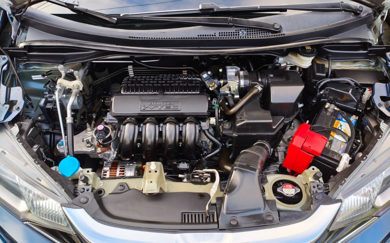 imagem-https://www.socarrao.com.br/sc-vehicle-images-prod/887360/1772246970236-V2hhdHNBcHAgSW1hZ2UgMjAyNi0wMi0yNyBhdCAyMi41OS40OC5qcGVn.jpeg