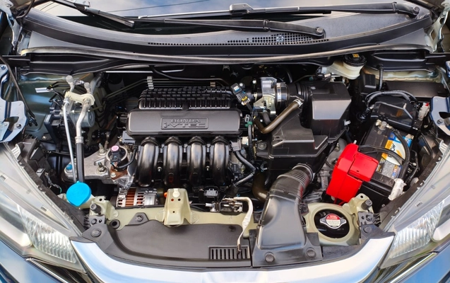 imagem-https://www.socarrao.com.br/sc-vehicle-images-prod/887360/1772246970236-V2hhdHNBcHAgSW1hZ2UgMjAyNi0wMi0yNyBhdCAyMi41OS40OC5qcGVn.jpeg