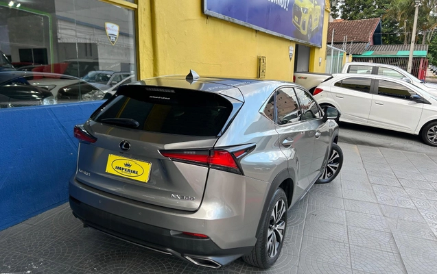 imagem-https://www.socarrao.com.br/sc-vehicle-images-prod/887559/1785854234997-4fdc6b26b5004346a64fa74cc0c6241b_1772280546143.jpeg
