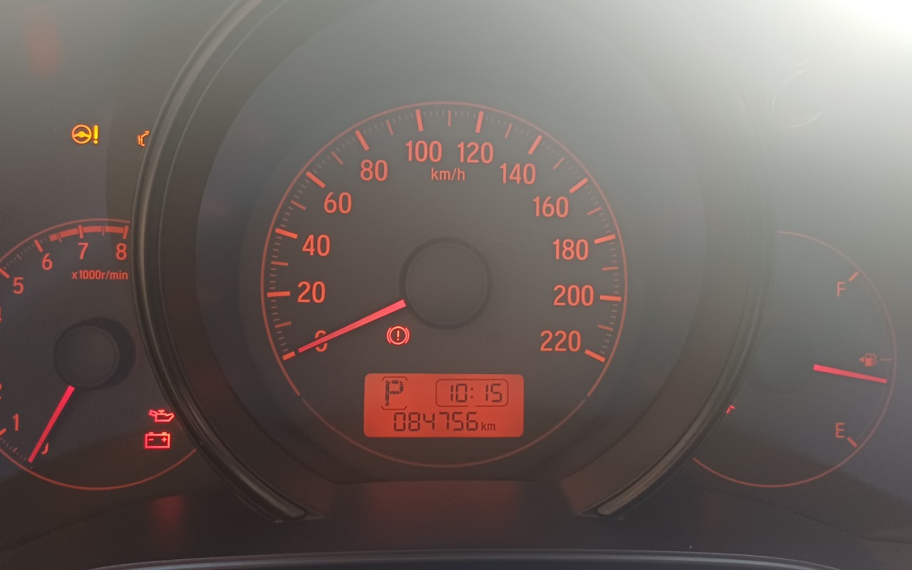 imagem-https://www.socarrao.com.br/sc-vehicle-images-prod/887590/1772282438348-MjAyNjAyMjZfMTAxNDI0LmpwZw.jpg