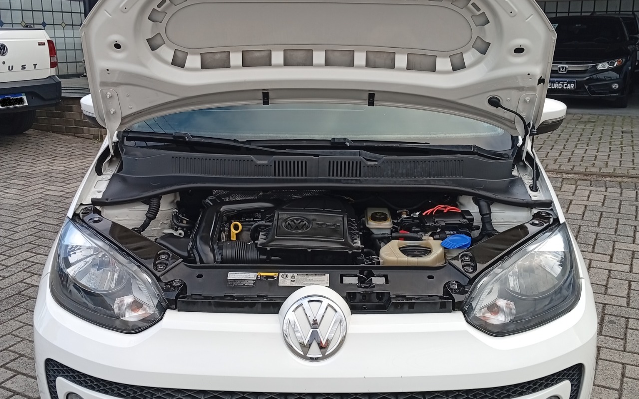 imagem-https://www.socarrao.com.br/sc-vehicle-images-prod/887599/1772281721830-VVAgTU9WRSBUU0kgMjAxNyAwOS5qcGc.jpg