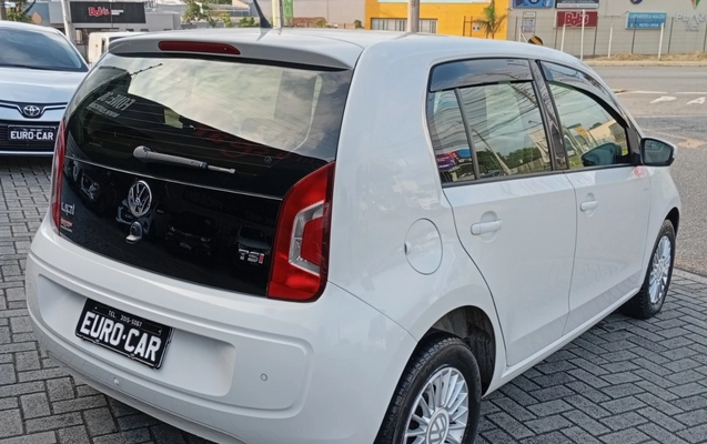 imagem-https://www.socarrao.com.br/sc-vehicle-images-prod/887599/1772281722956-VVAgTU9WRSBUU0kgMjAxNyAwOC5qcGc.jpg