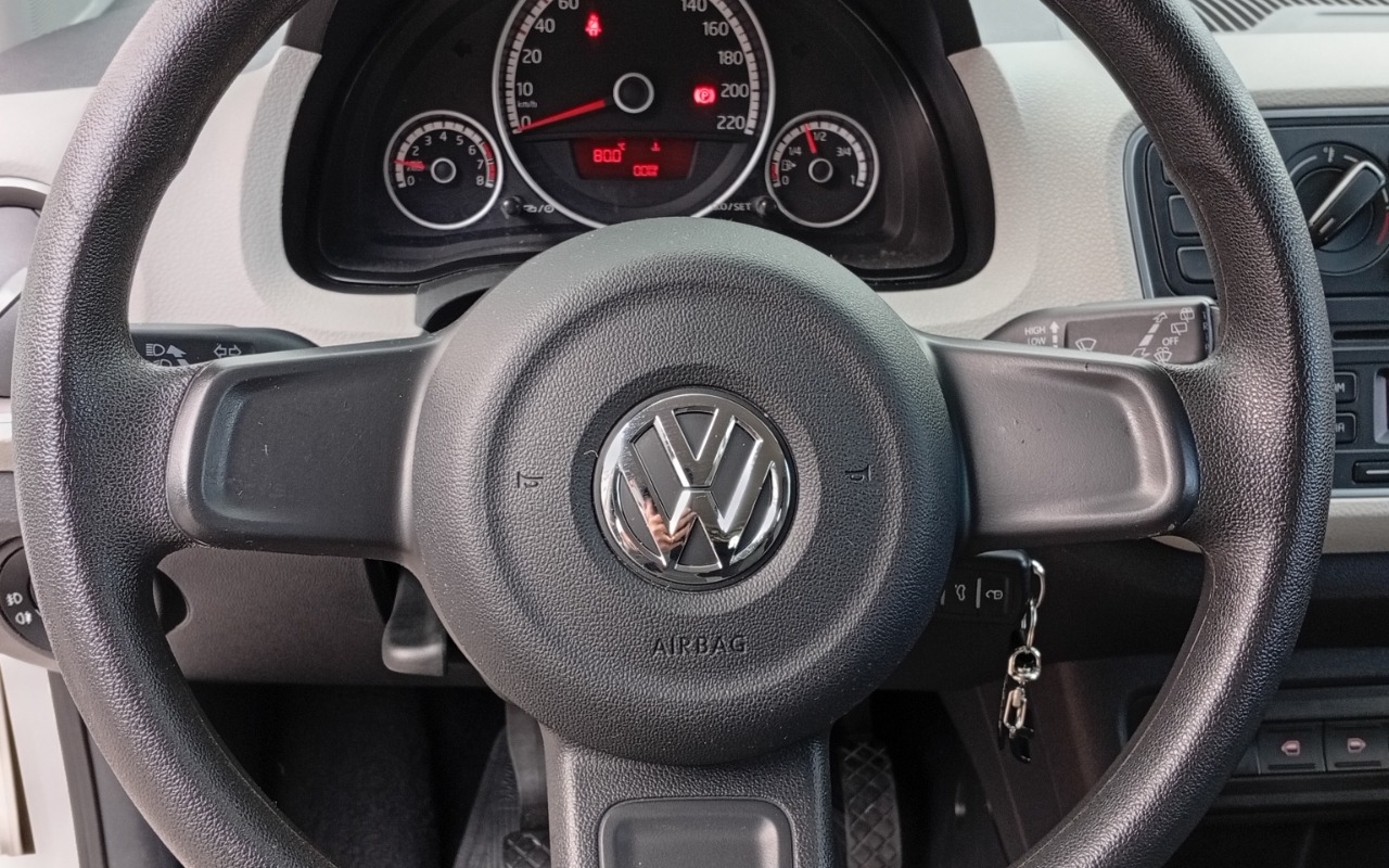 imagem-https://www.socarrao.com.br/sc-vehicle-images-prod/887599/1772281723093-VVAgTU9WRSBUU0kgMjAxNyAxMS5qcGc.jpg
