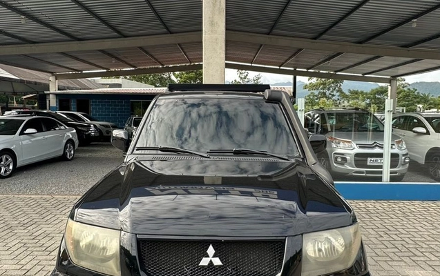 imagem-https://www.socarrao.com.br/sc-vehicle-images-prod/887620/1781114738592-gb-ad2f734.jpeg