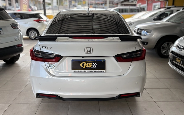 imagem-https://www.socarrao.com.br/sc-vehicle-images-prod/887626/1785174226464-003_39c8a4472b2e9863fcc8d78a475cf65b.jpeg