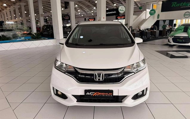 imagem-https://www.socarrao.com.br/sc-vehicle-images-prod/887667/1789657812894-7776703_1_B_1ce3025ce9.jpeg
