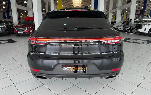 imagem-https://www.socarrao.com.br/sc-vehicle-images-prod/887708/1789657819294-7656562_5_B_53b4a43c92.jpeg