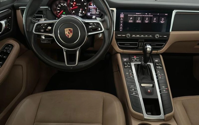 imagem-https://www.socarrao.com.br/sc-vehicle-images-prod/887708/1789657819308-7656562_13_B_8379040184.jpeg