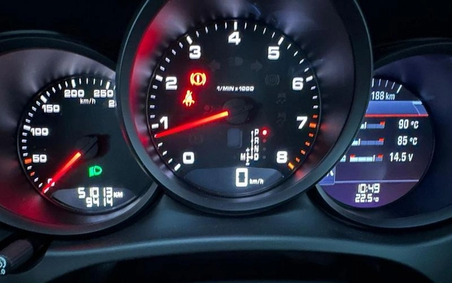 imagem-https://www.socarrao.com.br/sc-vehicle-images-prod/887708/1789657819309-7656562_14_B_63ee77a78a.jpeg