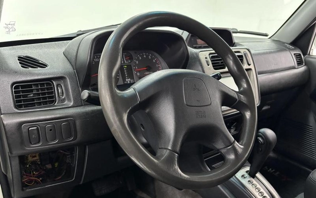 imagem-https://www.socarrao.com.br/sc-vehicle-images-prod/887735/1789136715108-7850089_5_B_3f1f6af362.jpeg