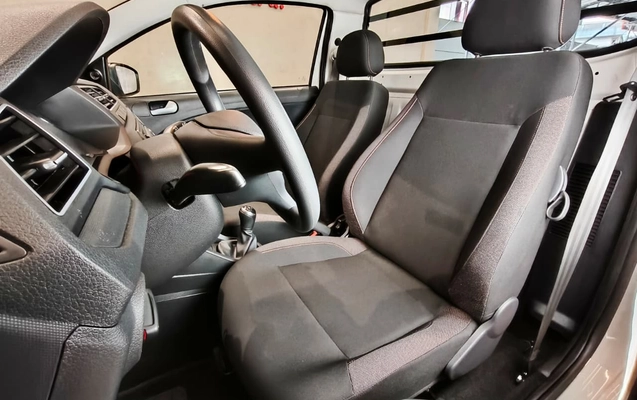 imagem-https://www.socarrao.com.br/sc-vehicle-images-prod/887754/1772285384588-003_807fddbe2f544bc5f3d448561c8bb7bb.jpeg