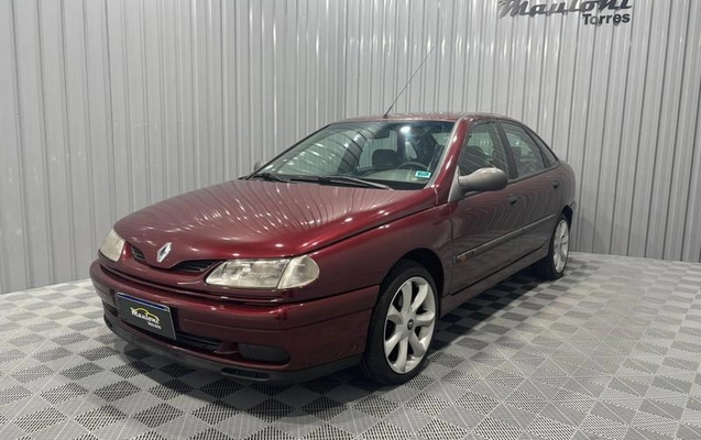 imagem-https://www.socarrao.com.br/sc-vehicle-images-prod/887985/1788377014524-7827355_10_B_890bf02d90.jpeg