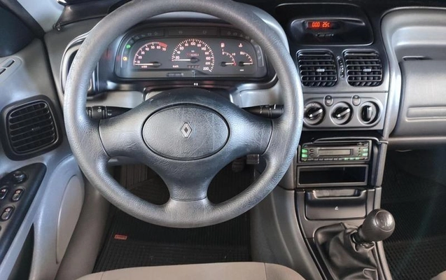 imagem-https://www.socarrao.com.br/sc-vehicle-images-prod/887985/1788377014526-7827355_4_B_b5fc5d7594.jpeg