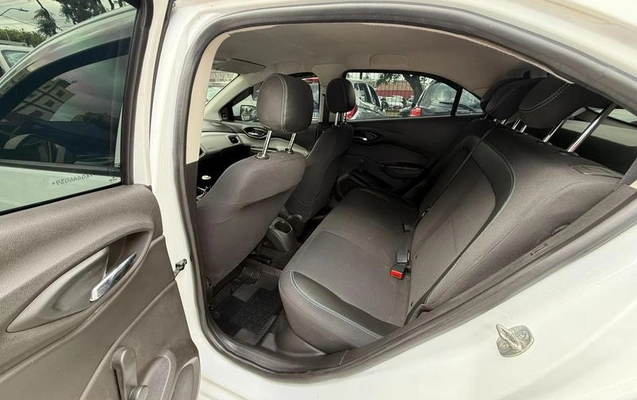 imagem-https://www.socarrao.com.br/sc-vehicle-images-prod/887997/1788549464606-7801192_0_B_75f8379b92.jpeg