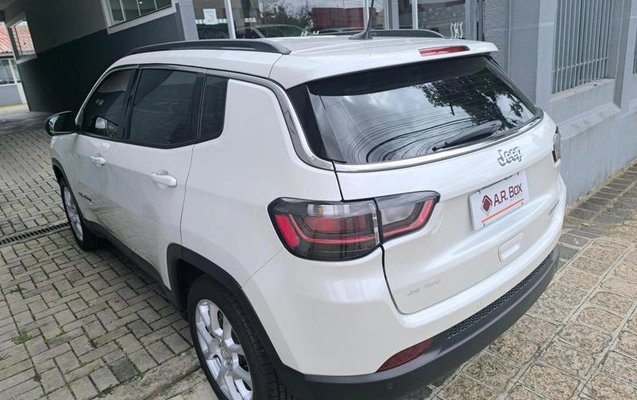 imagem-https://www.socarrao.com.br/sc-vehicle-images-prod/888010/1788207416811-7850938_2_B_24b3b992bb.jpeg