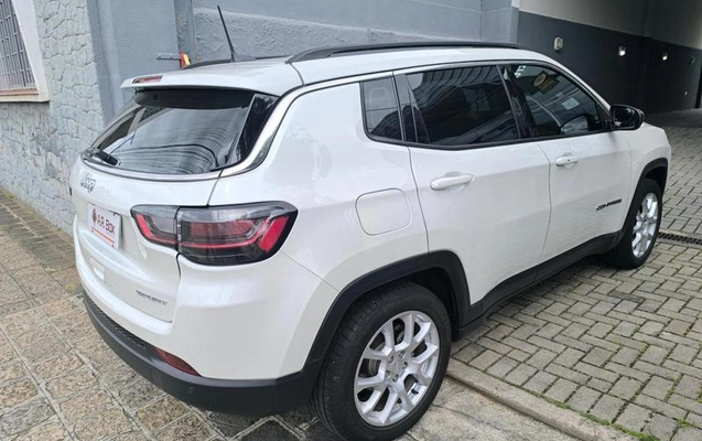 imagem-https://www.socarrao.com.br/sc-vehicle-images-prod/888010/1788207416831-7850938_15_B_1cb1406982.jpeg
