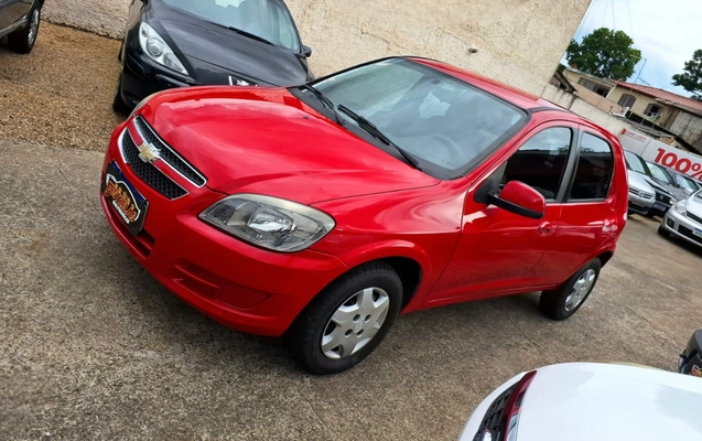 imagem-https://www.socarrao.com.br/sc-vehicle-images-prod/888030/1772294201039-Mi5qcGc.jpg