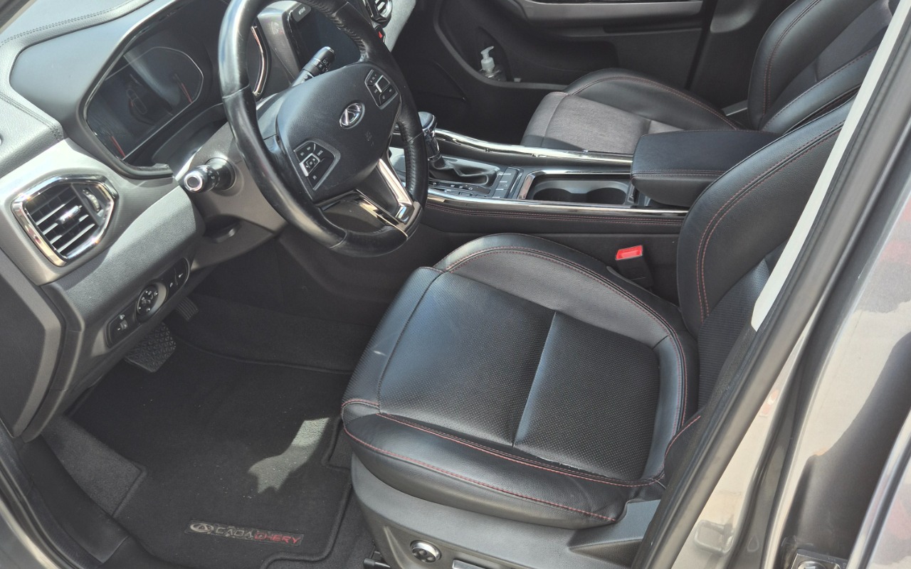 imagem-https://www.socarrao.com.br/sc-vehicle-images-prod/888275/1772297354100-MjAyNjAyMjhfMTMyNzUyLmpwZw.jpg