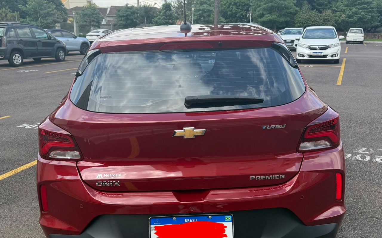 imagem-https://www.socarrao.com.br/sc-vehicle-images-prod/888378/1772302724933-SU1HXzYxMzIuanBlZw.jpeg
