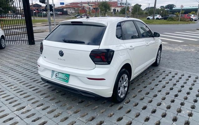 imagem-https://www.socarrao.com.br/sc-vehicle-images-prod/888602/1772310386744-Ny5qcGc.jpg