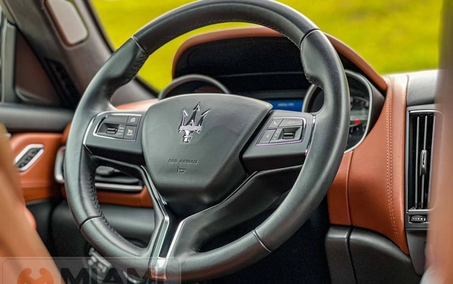imagem-https://www.socarrao.com.br/sc-vehicle-images-prod/890015/1772452893223-d7bde958107240ef8feab891c4a56228_1760468966240.jpg