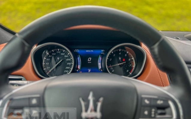 imagem-https://www.socarrao.com.br/sc-vehicle-images-prod/890015/1772452893224-f161e47bda88401a9cfd784d4cbc19cf_1760468952792.jpg