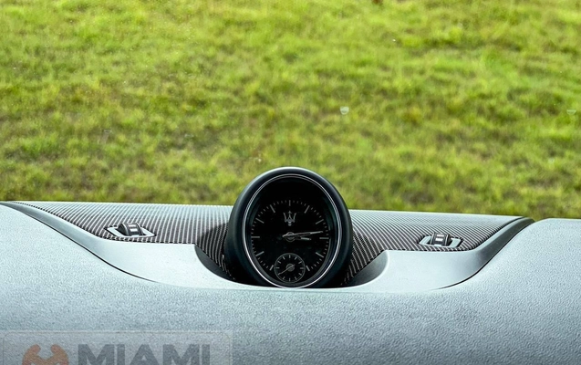 imagem-https://www.socarrao.com.br/sc-vehicle-images-prod/890015/1772452893228-17f622aeabf94f0ea24f2df8f543be9c_1760468977087.jpg
