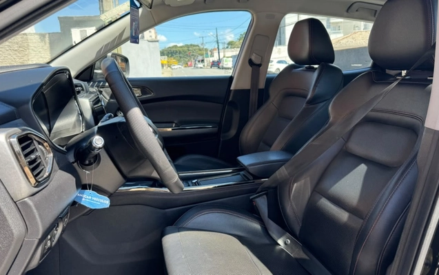 imagem-https://www.socarrao.com.br/sc-vehicle-images-prod/890264/1789731632590-V2hhdHNBcHAgSW1hZ2UgMjAyNi0wOS0xNiBhdCAxMS4xNy41NiAoMSkuanBlZw.jpeg
