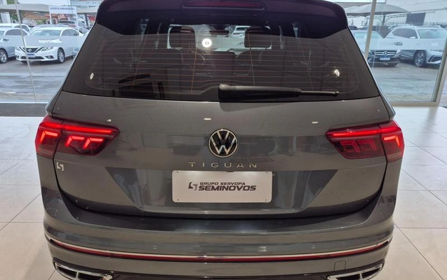 imagem-https://www.socarrao.com.br/sc-vehicle-images-prod/890797/1787319344432-7849286_12_B_69728962f9.jpeg