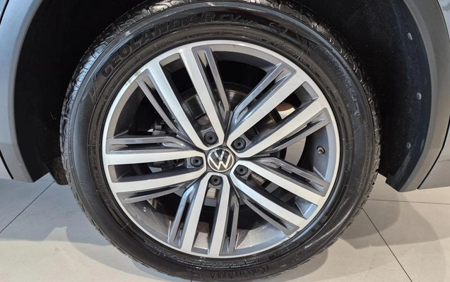 imagem-https://www.socarrao.com.br/sc-vehicle-images-prod/890797/1787319344437-7849286_12_B_b78678caa2.jpeg