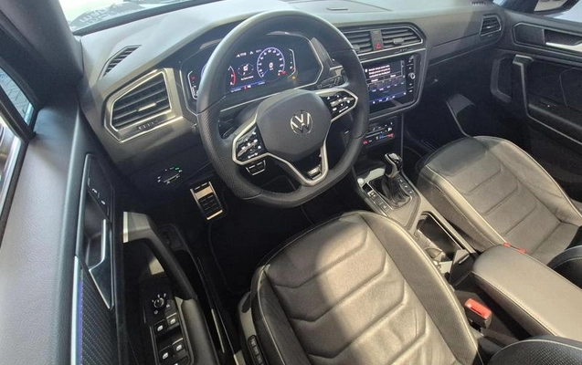 imagem-https://www.socarrao.com.br/sc-vehicle-images-prod/890797/1787319344444-7849286_12_B_437016ee6d.jpeg