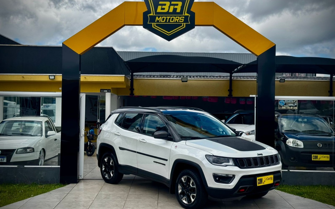 Jeep Compass TRAILHAWK 2.0 4x4 Dies. 16V Aut. na cor Branco em Campina Grande do Sul / PR - 891034