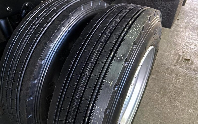 imagem-https://www.socarrao.com.br/sc-vehicle-images-prod/891536/1785428937874-7830263_14_B_c7c3354bba.jpeg