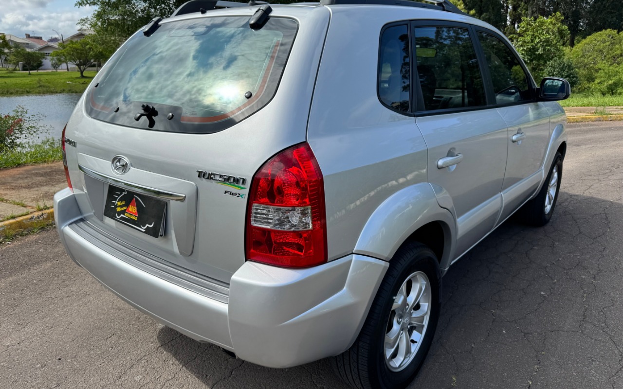 imagem-https://www.socarrao.com.br/sc-vehicle-images-prod/891772/1772461840906-SU1HXzA0ODkuanBlZw.jpeg