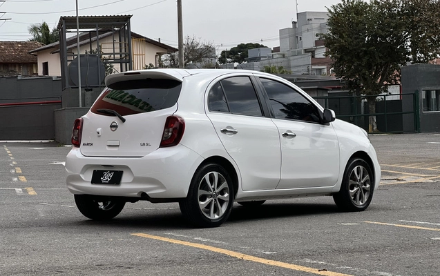 imagem-https://www.socarrao.com.br/sc-vehicle-images-prod/891781/1772461990295-vehicle_image_1722537904_7bf847be90fb5f48a0081059a376c112.jpeg