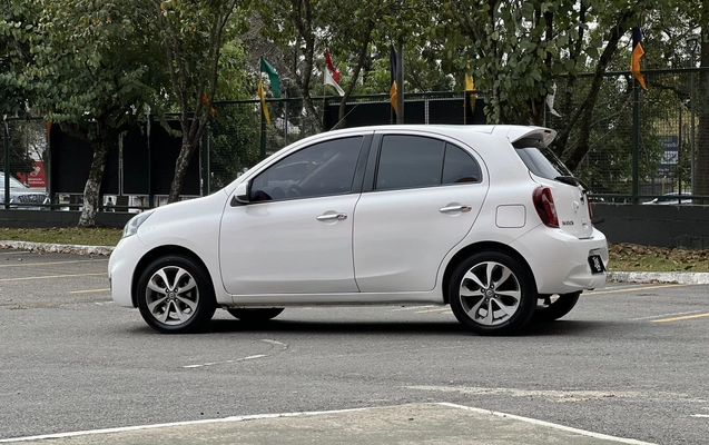imagem-https://www.socarrao.com.br/sc-vehicle-images-prod/891781/1772461990304-vehicle_image_1722537920_24211d410d9cc3e8146a4fd0df6f9864.jpeg