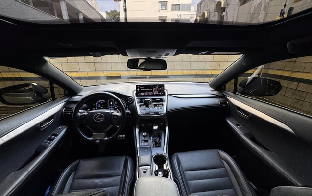 imagem-https://www.socarrao.com.br/sc-vehicle-images-prod/891785/1772462000481-vehicle_image_1756933691_0ce75cf7c6b9f23500d688247a585d09.jpeg