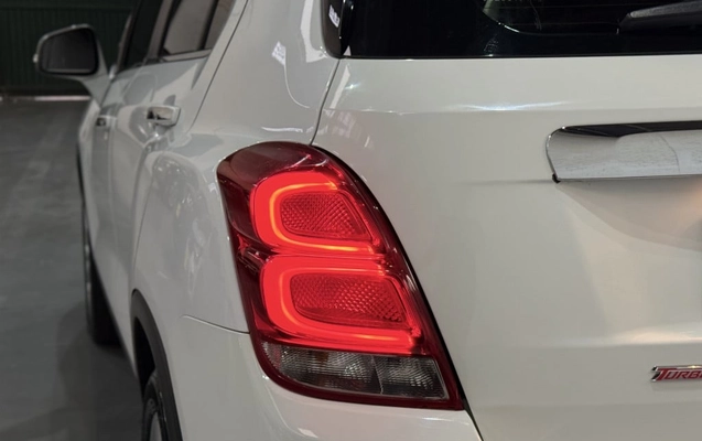 imagem-https://www.socarrao.com.br/sc-vehicle-images-prod/891794/1778704035734-vehicle_image_1778703905_7950f1927c067b1b848f0bfc72a384db.jpeg