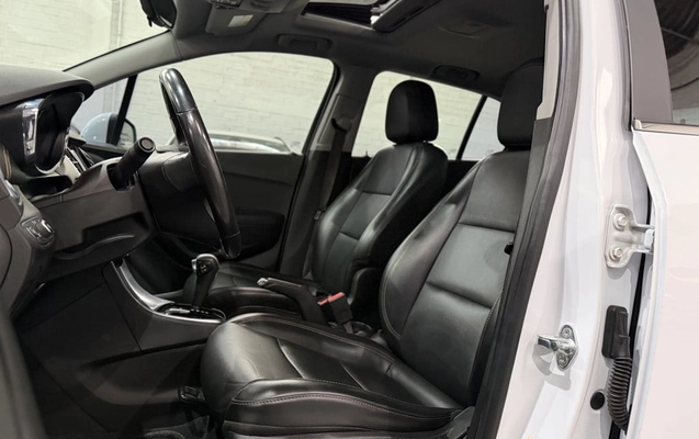 imagem-https://www.socarrao.com.br/sc-vehicle-images-prod/891794/1778704035740-vehicle_image_1778703939_2e85092f361b8457b972596ad305b613.jpeg