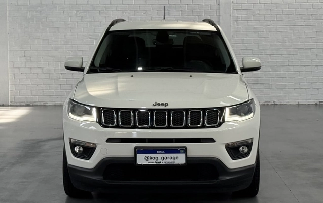 imagem-https://www.socarrao.com.br/sc-vehicle-images-prod/891797/1788375153354-vehicle_image_1778161906_5e9e7048de8b70ad6e980a3d086255d9.jpeg