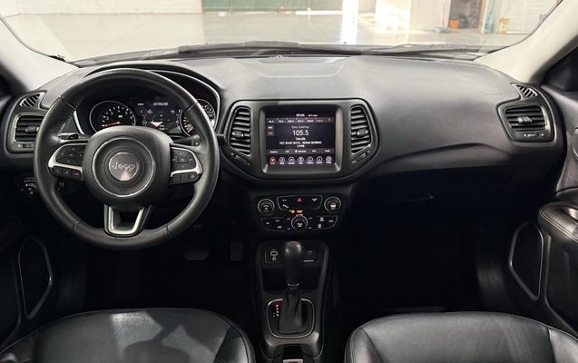 imagem-https://www.socarrao.com.br/sc-vehicle-images-prod/891797/1788375153395-vehicle_image_1778161974_22b967a6f864aff8a7d02463e82d3e18.jpeg