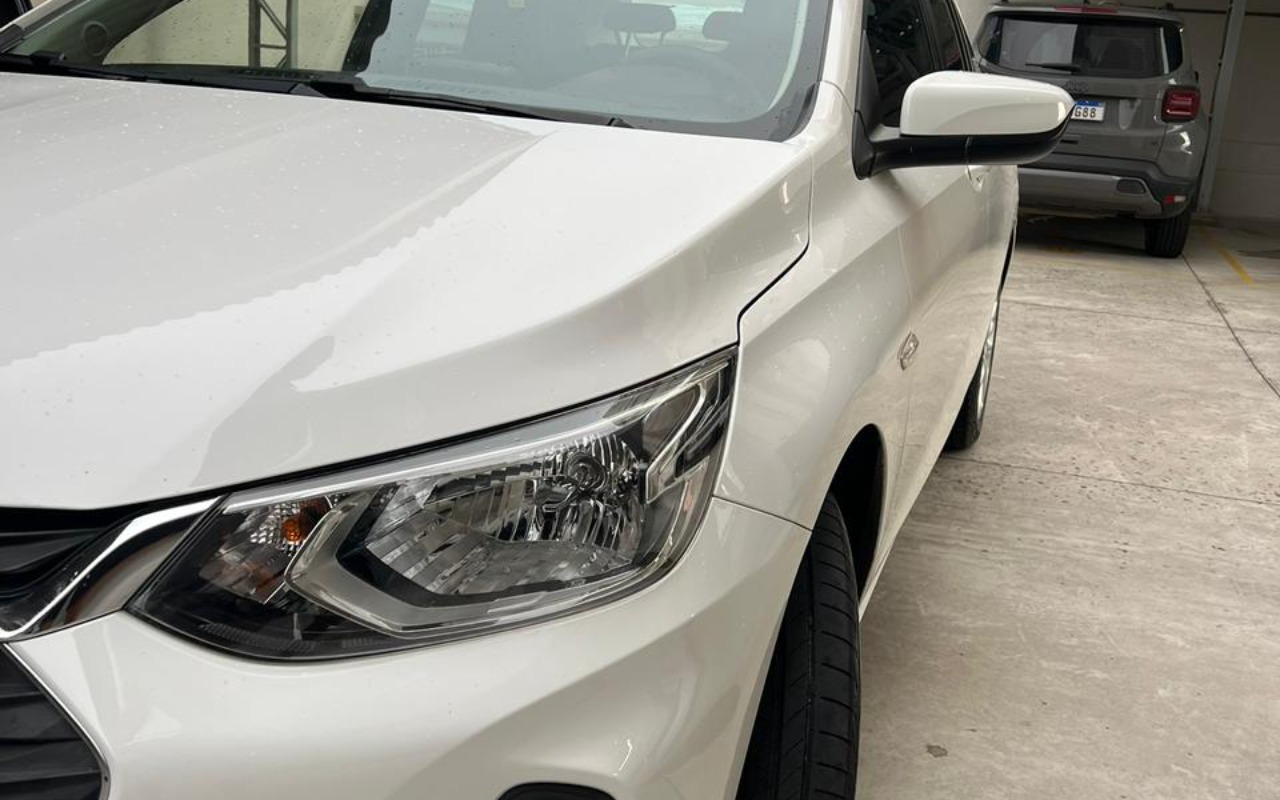 imagem-https://www.socarrao.com.br/sc-vehicle-images-prod/892799/1772471744148-V2hhdHNBcHAgSW1hZ2UgMjAyNi0wMy0wMiBhdCAxMy41OC41MS5qcGVn.jpeg