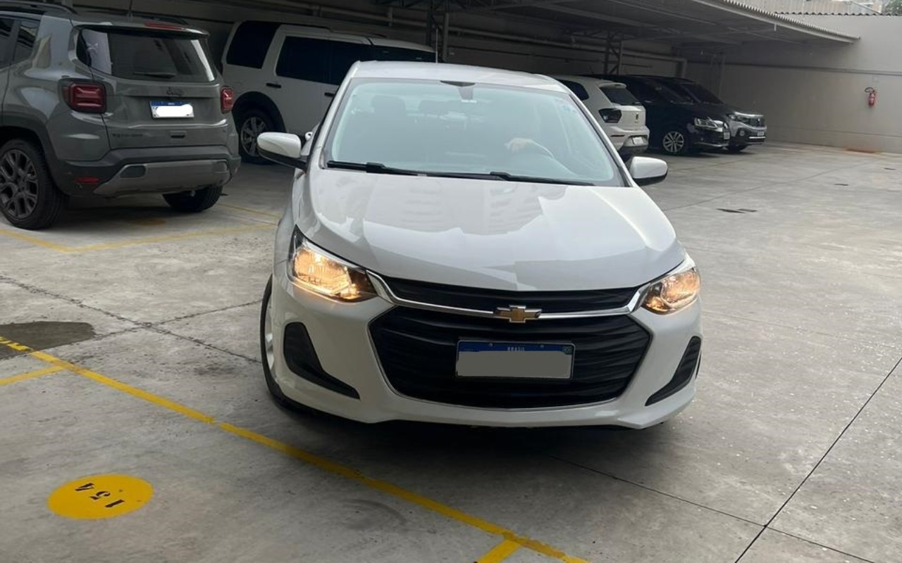 imagem-https://www.socarrao.com.br/sc-vehicle-images-prod/892799/1772471744657-V2hhdHNBcHAgSW1hZ2UgMjAyNi0wMy0wMiBhdCAxMy41OC41Mi5qcGVn.jpeg