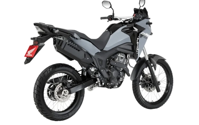 imagem-https://www.socarrao.com.br/sc-vehicle-images-prod/893/1789155973999-prMxnrueQVVQZ4c2r8spSXczNzvmWFtO.jpg