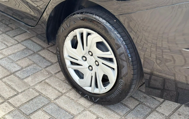 imagem-https://www.socarrao.com.br/sc-vehicle-images-prod/893964/1772475154046-V2hhdHNBcHAgSW1hZ2UgMjAyNi0wMy0wMiBhdCAxNC4zMC4yNiAoMSkuanBlZw.jpeg