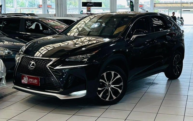 imagem-https://www.socarrao.com.br/sc-vehicle-images-prod/894032/1785768831224-7818941_0_B_2d2cbb168f.jpeg