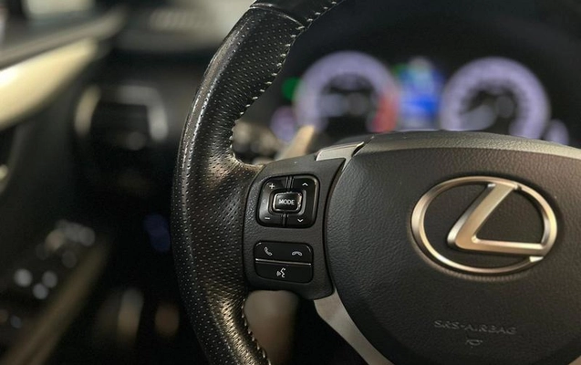 imagem-https://www.socarrao.com.br/sc-vehicle-images-prod/894032/1785768831225-7818941_16_B_3dd1df9c19.jpeg